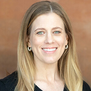 Headshot of Kaitlyn Fladeboe
